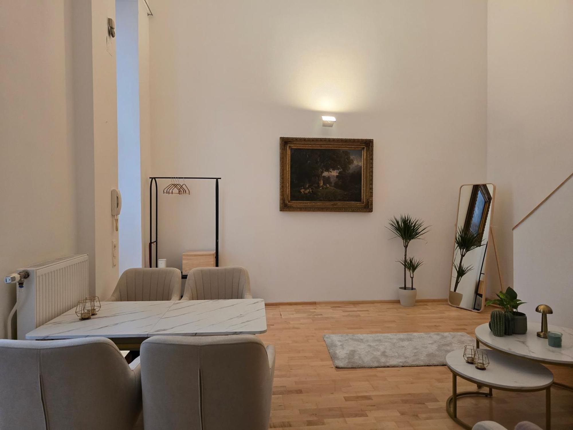 Apartment Charmante Hofwohnung Im Herzen Von Wien